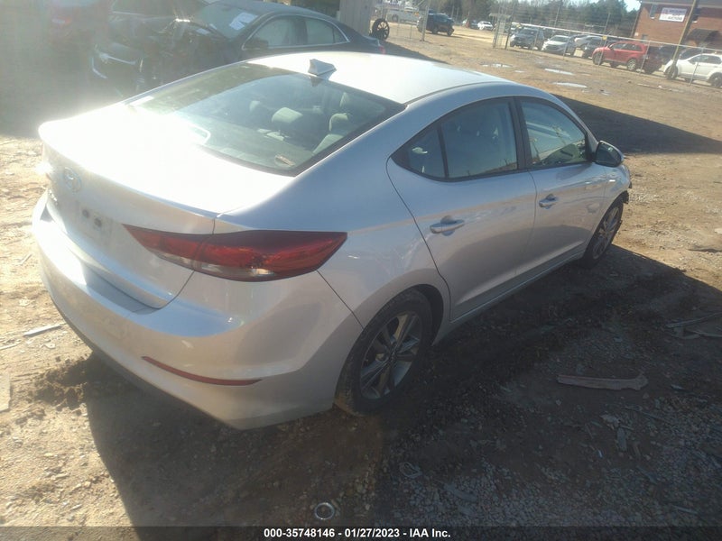 Hyundai Elantra 2017г.