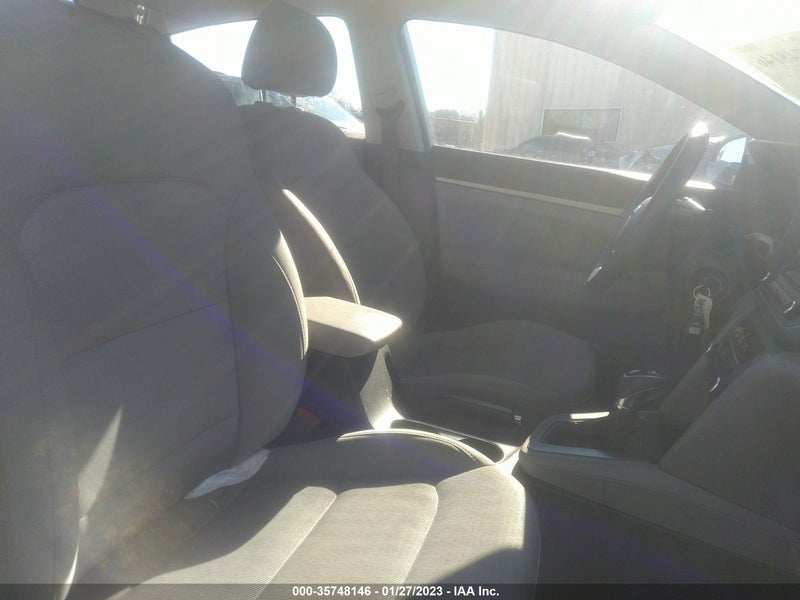 Hyundai Elantra 2017г.