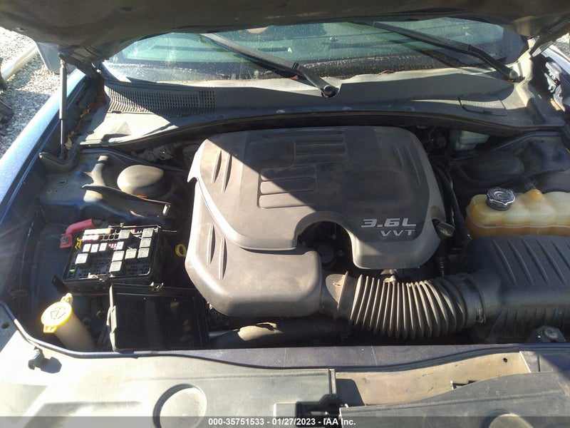 Dodge Charger 2013г.