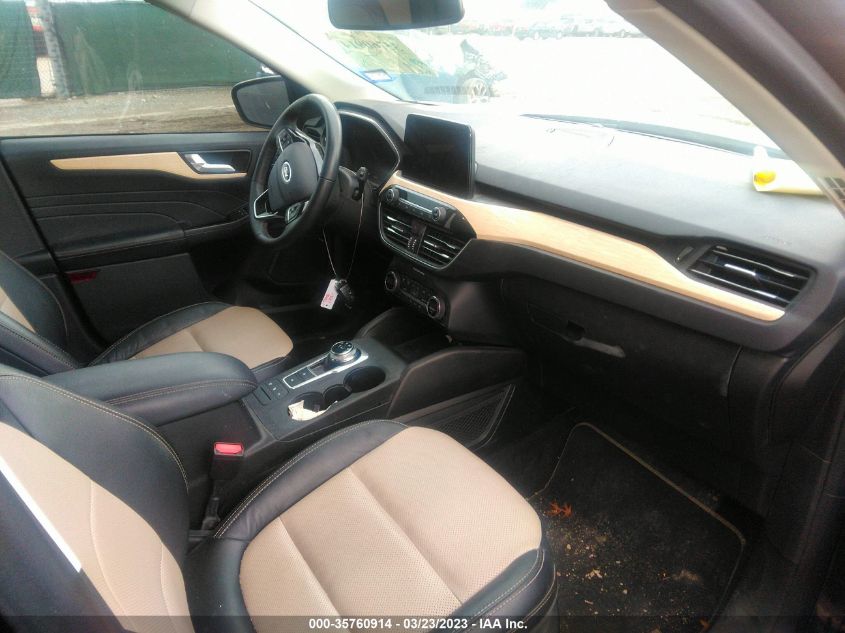 Ford Escape Hybrid 2021г.