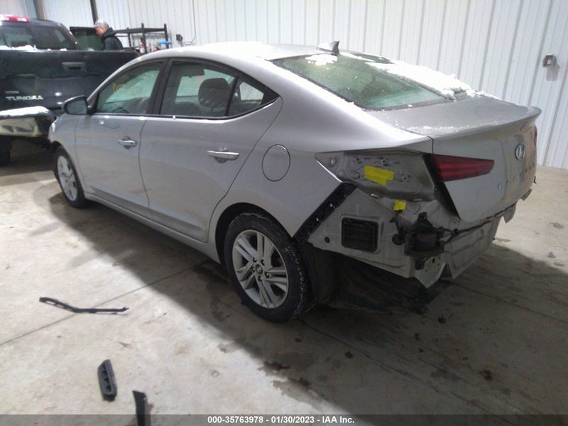 Hyundai Elantra 2020г.