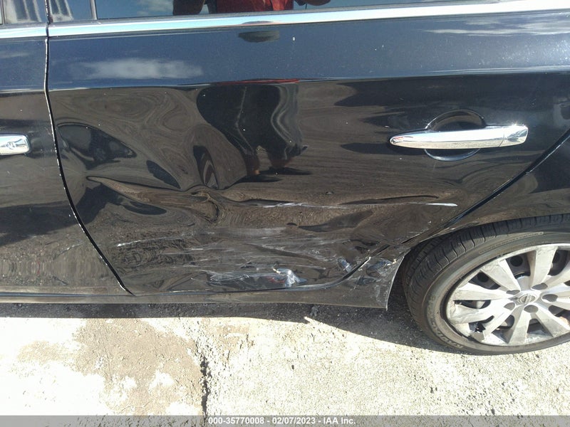 Nissan Sentra 2015г.