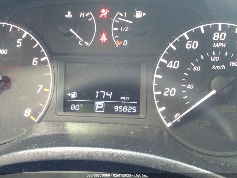 Nissan Sentra 2015г.