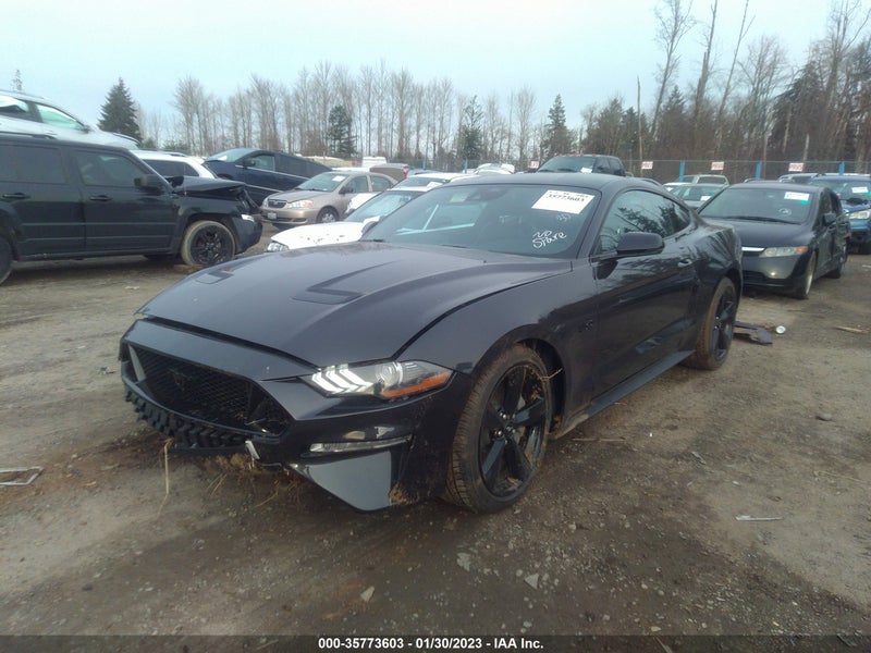 Ford Mustang 2022г.