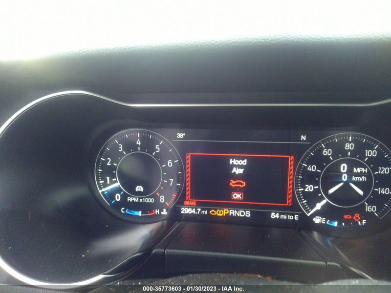 Ford Mustang 2022г.