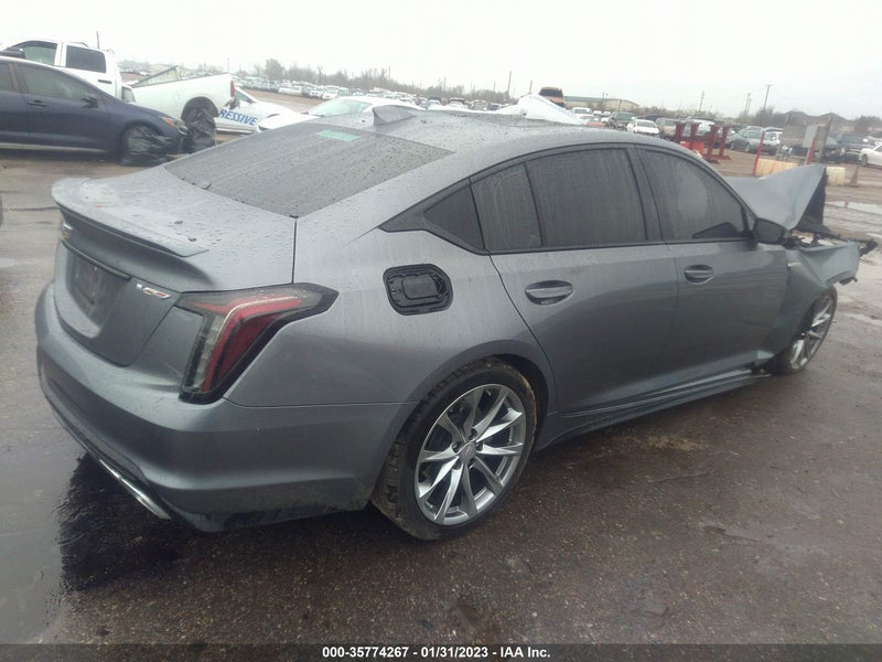 Cadillac CT5 2022г.