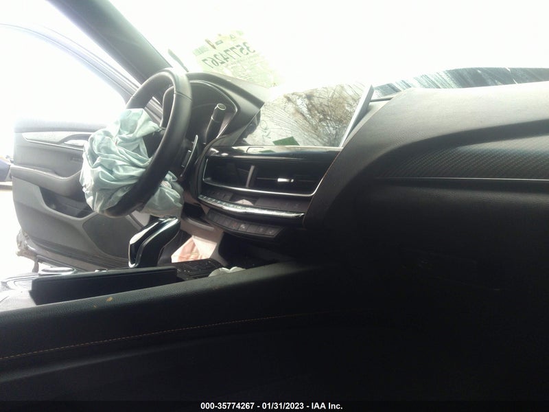 Cadillac CT5 2022г.