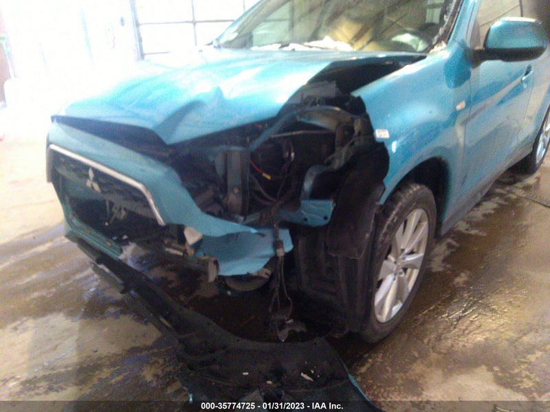 Mitsubishi Outlander 2014г.