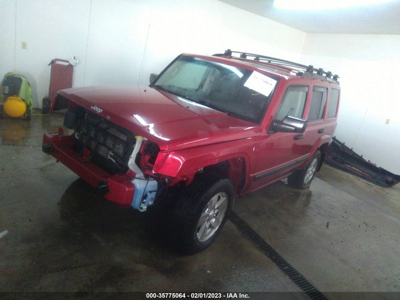 Jeep Commander 2006г.