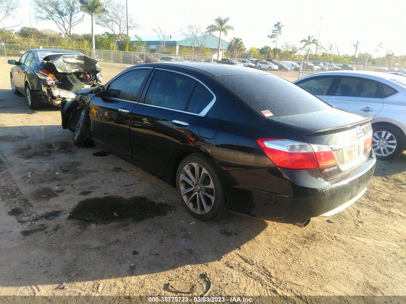 Honda Accord 2014г.