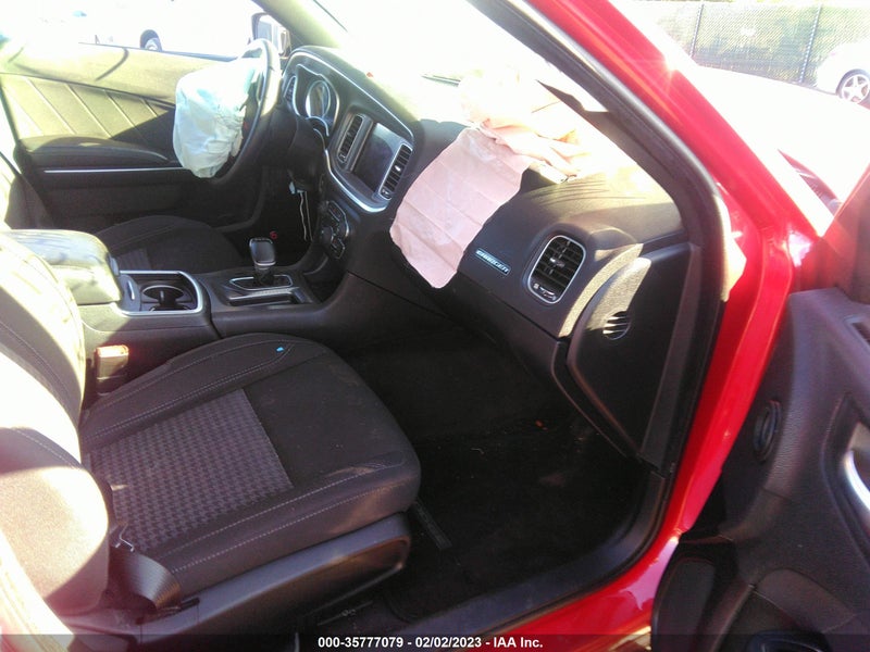 Dodge Charger 2017г.