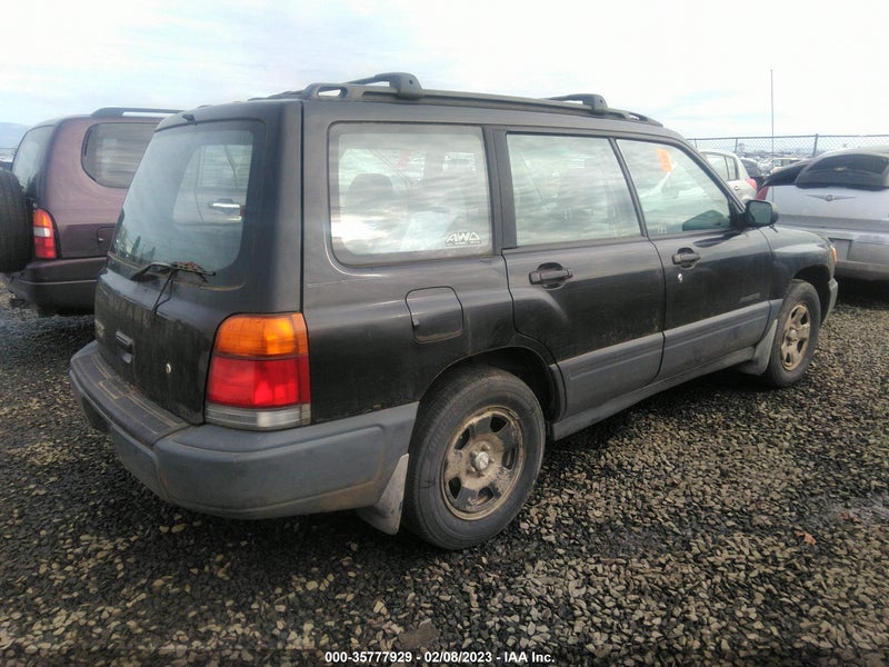 Subaru Forester 1998г.