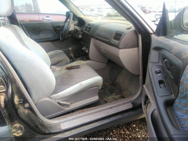Subaru Forester 1998г.