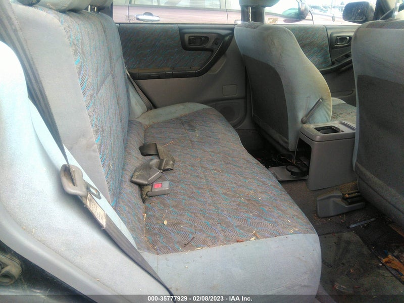 Subaru Forester 1998г.