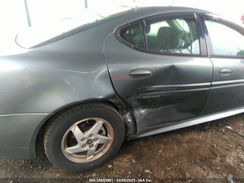 Pontiac Grand Prix 2004г.