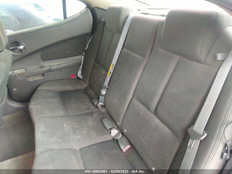 Pontiac Grand Prix 2004г.