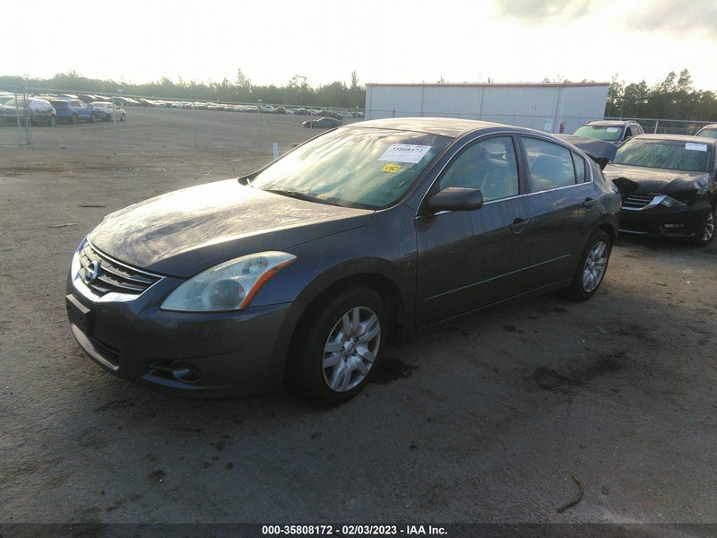 Nissan Altima 2011г.
