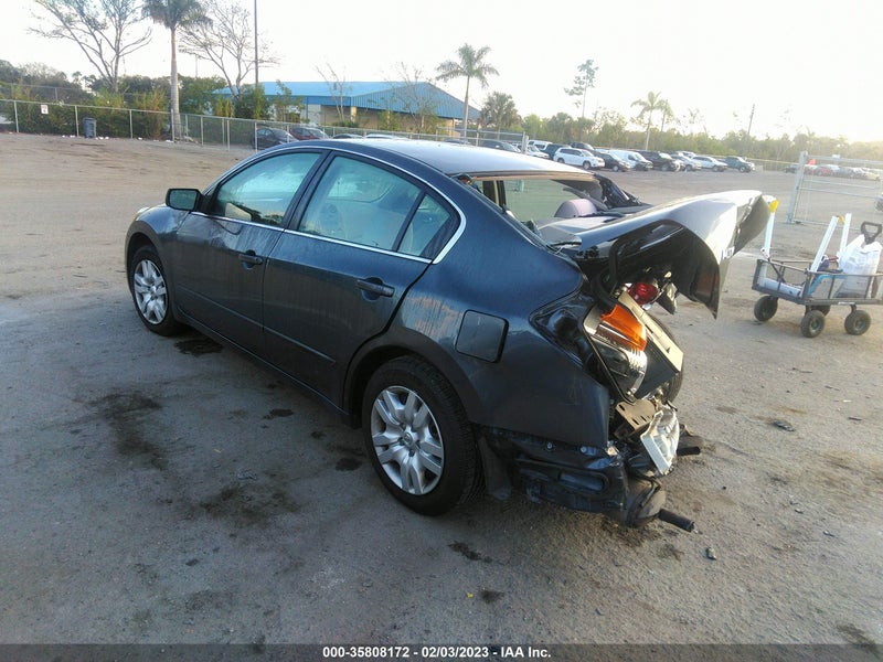 Nissan Altima 2011г.