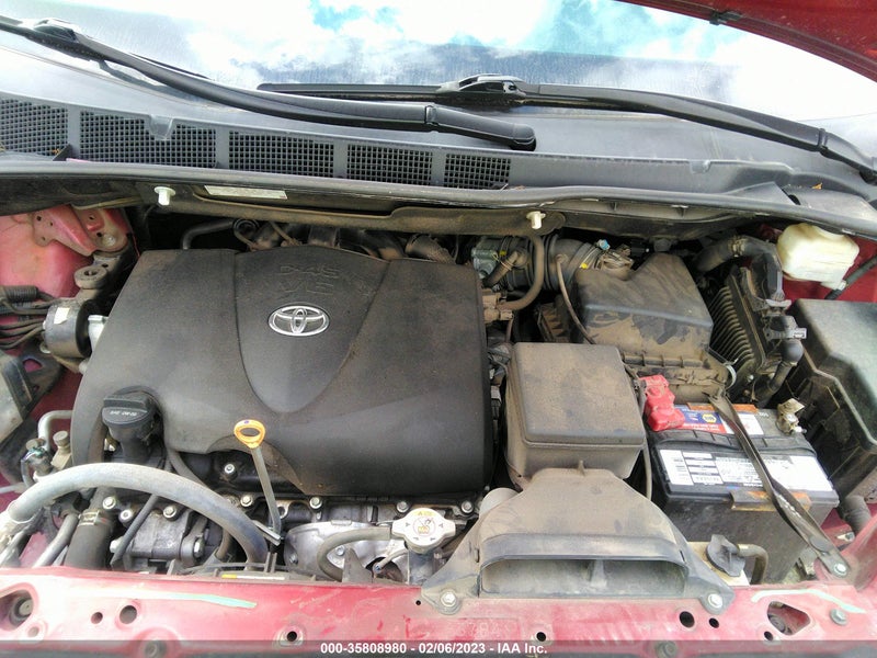 Toyota Sienna 2019г.