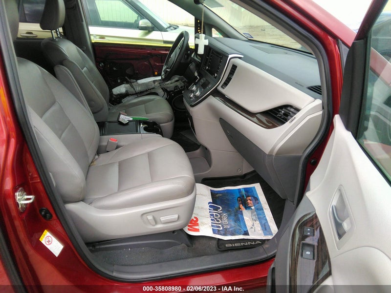 Toyota Sienna 2019г.