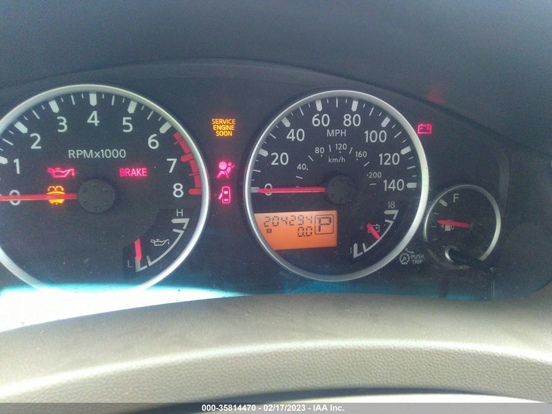 Nissan Frontier 2006г.