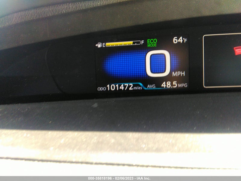 Toyota Prius 2017г.