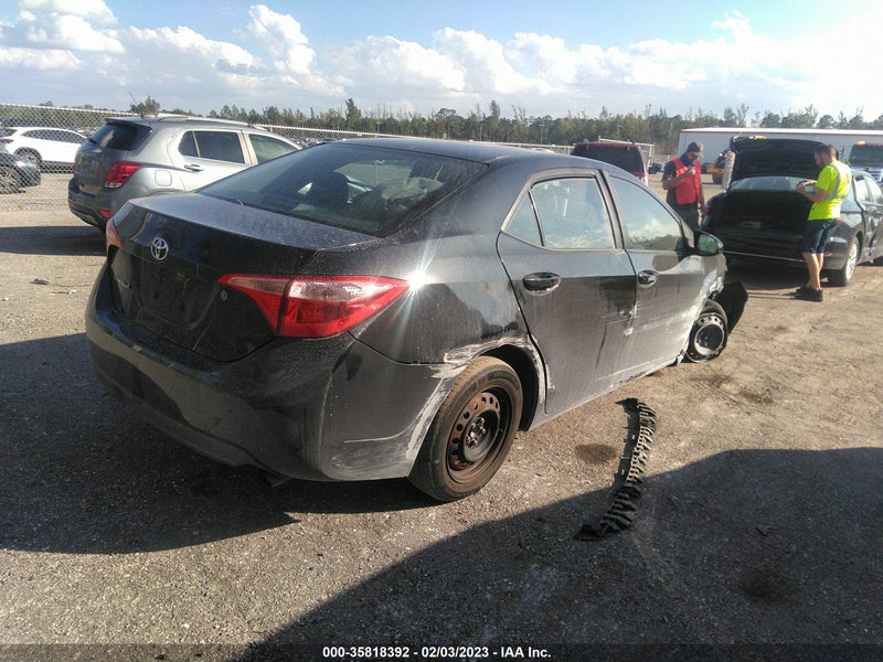 Toyota Corolla 2018г.