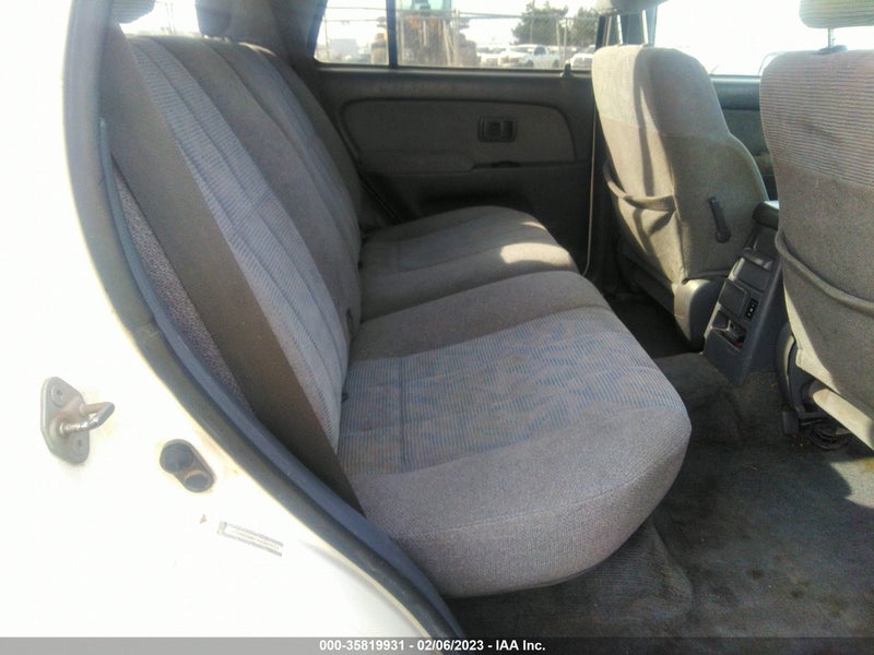 Toyota 4Runner 2000г.