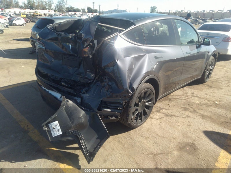 Tesla Model Y 2023г.