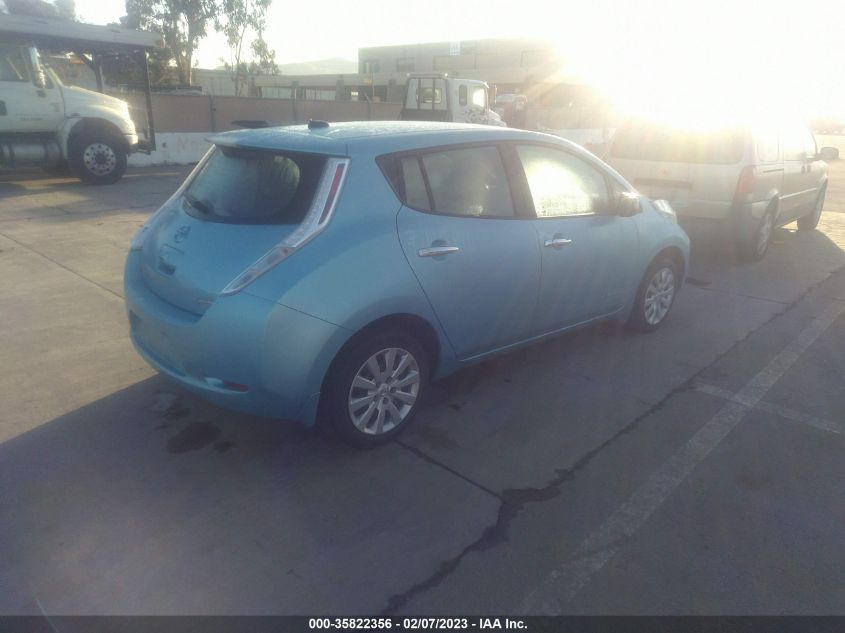 Nissan Leaf 2015г.