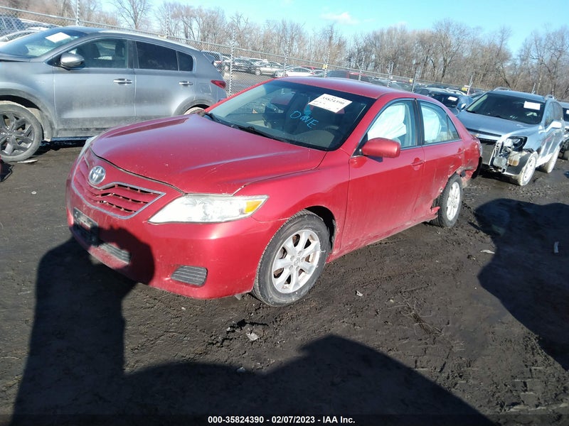 Toyota Camry 2011г.