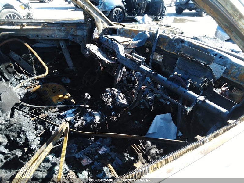 Dodge Charger 2015г.