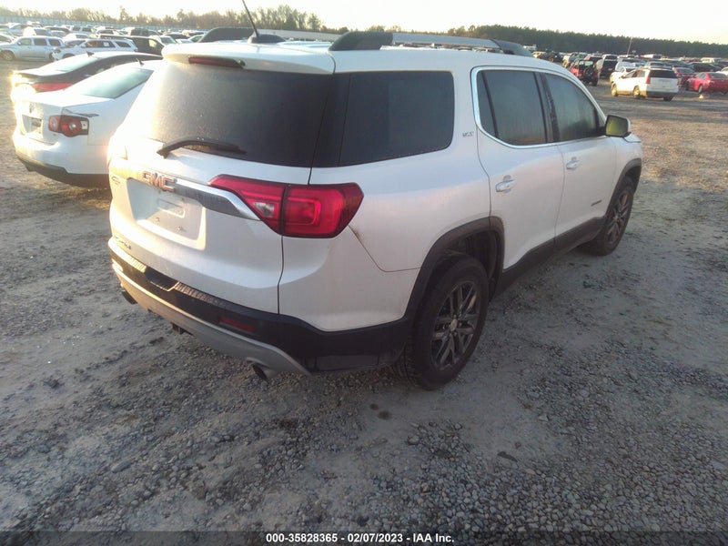 GMC Acadia 2017г.