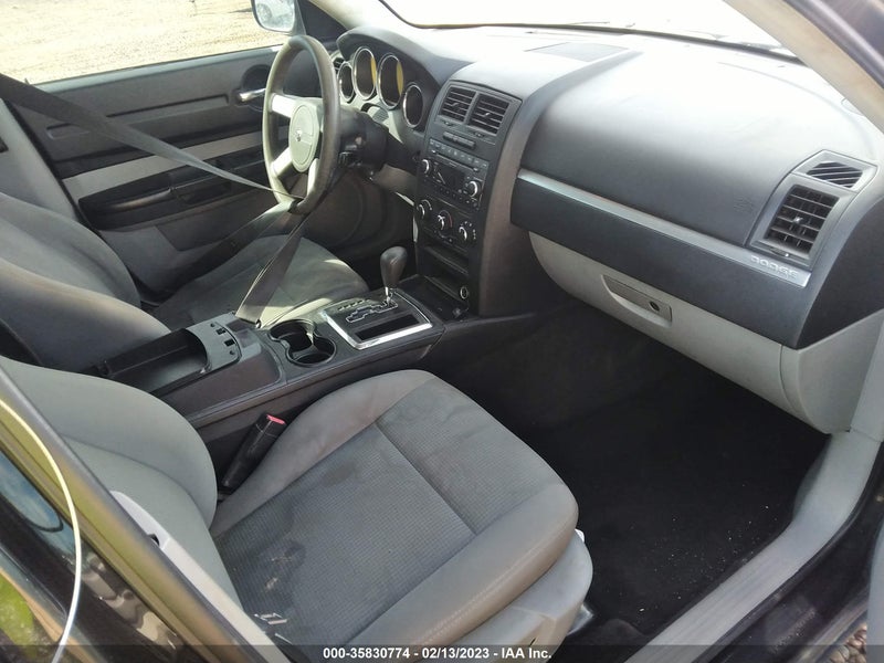 Dodge Charger 2008г.