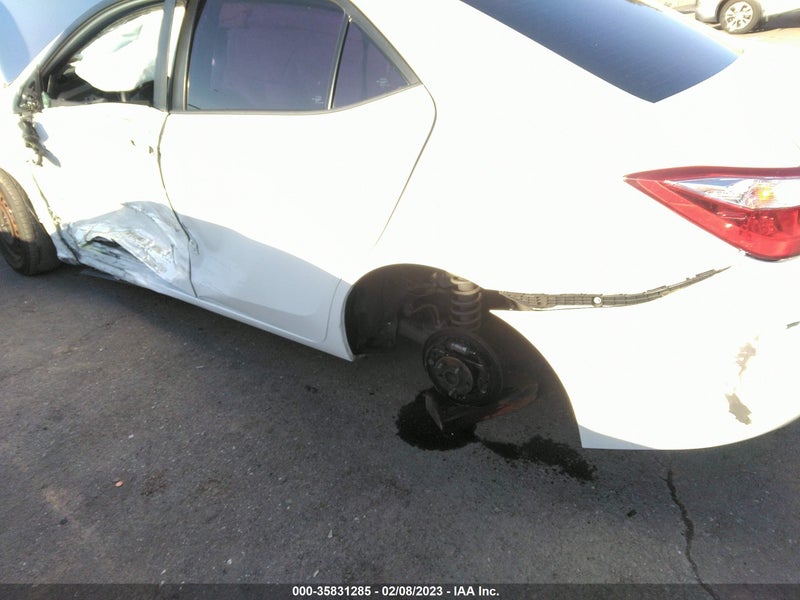 Toyota Corolla 2015г.