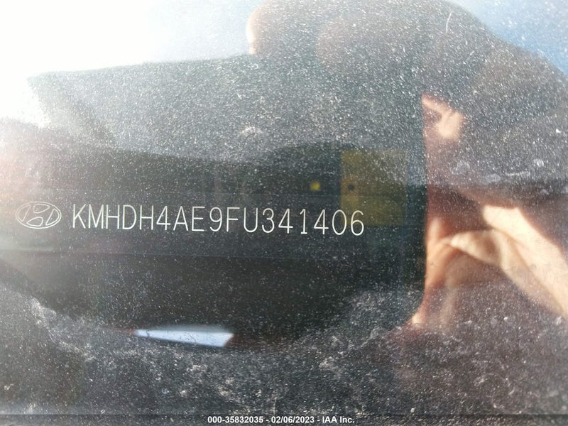 Hyundai Elantra 2015г.