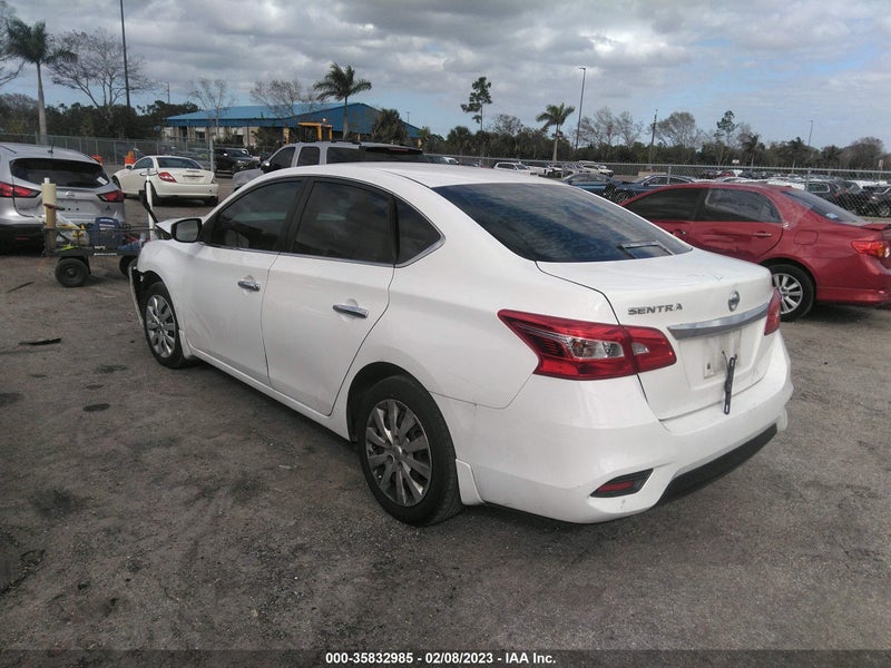 Nissan Sentra 2017г.