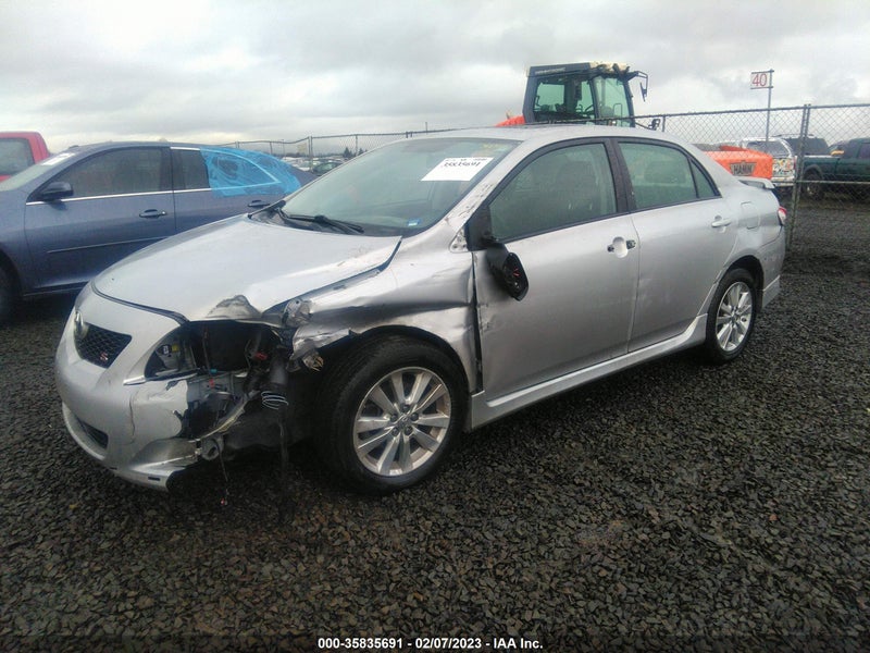 Toyota Corolla 2010г.