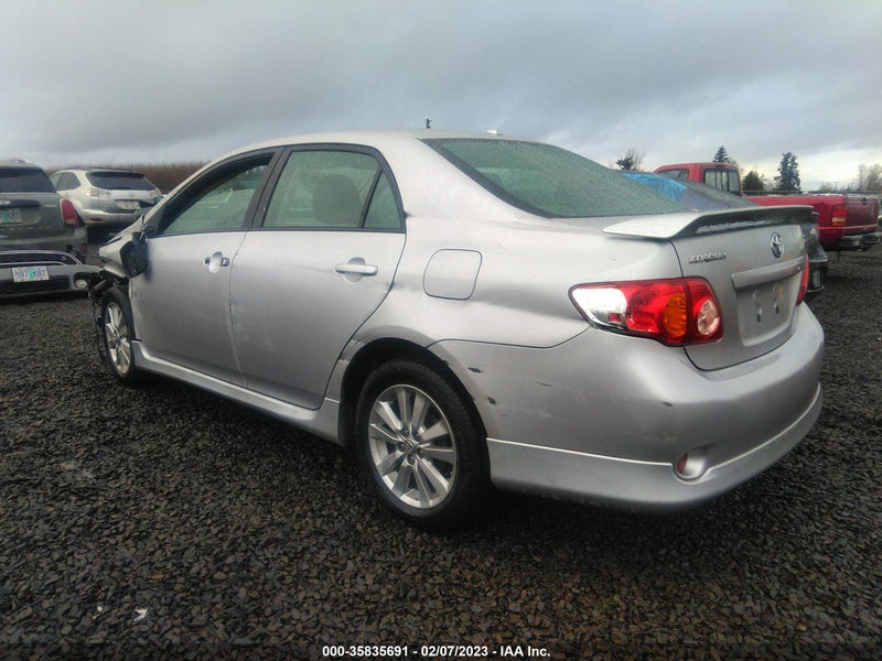 Toyota Corolla 2010г.