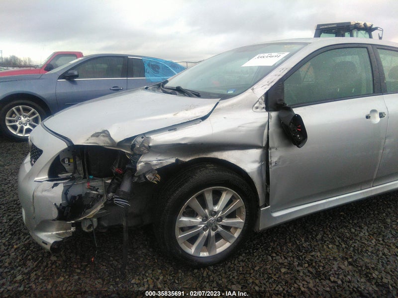 Toyota Corolla 2010г.