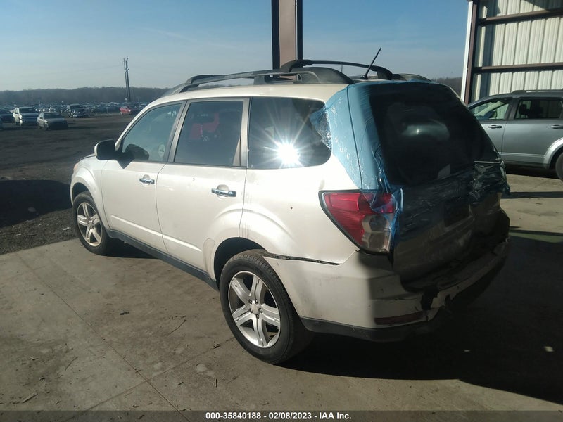 Subaru Forester 2010г.