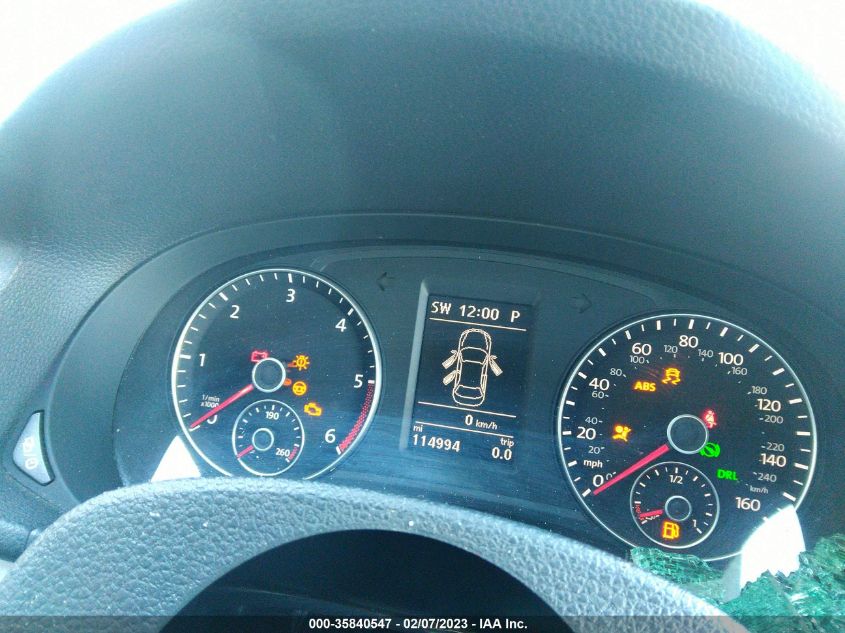 Volkswagen Passat 2013г.