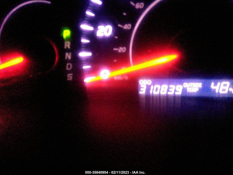 Toyota Camry 2010г.