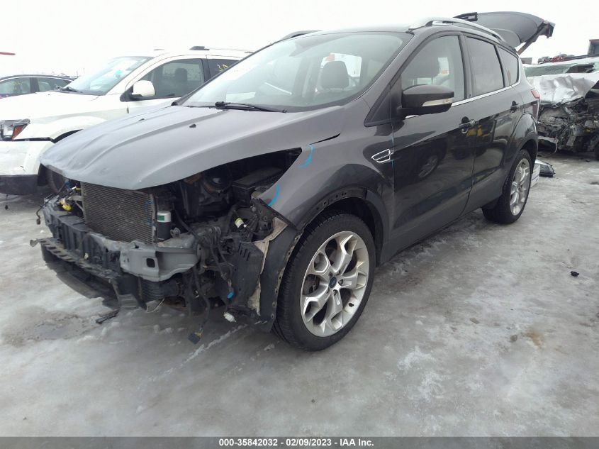 Ford Escape 2015г.