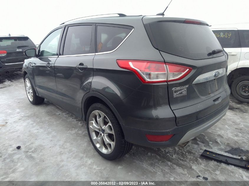 Ford Escape 2015г.