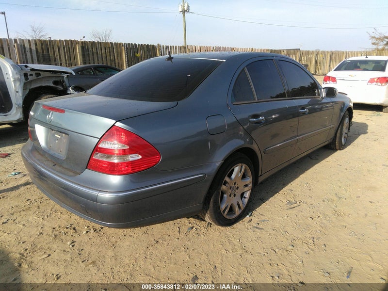 Mercedes-Benz E-Class 2003г.
