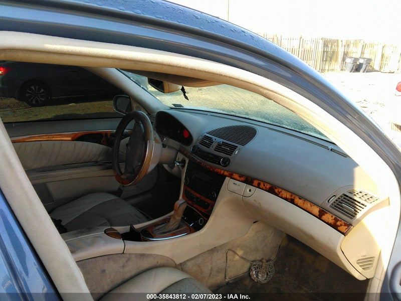 Mercedes-Benz E-Class 2003г.