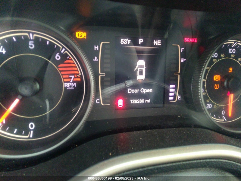 Jeep Cherokee 2016г.