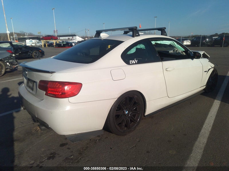 BMW 3 Series 2010г.