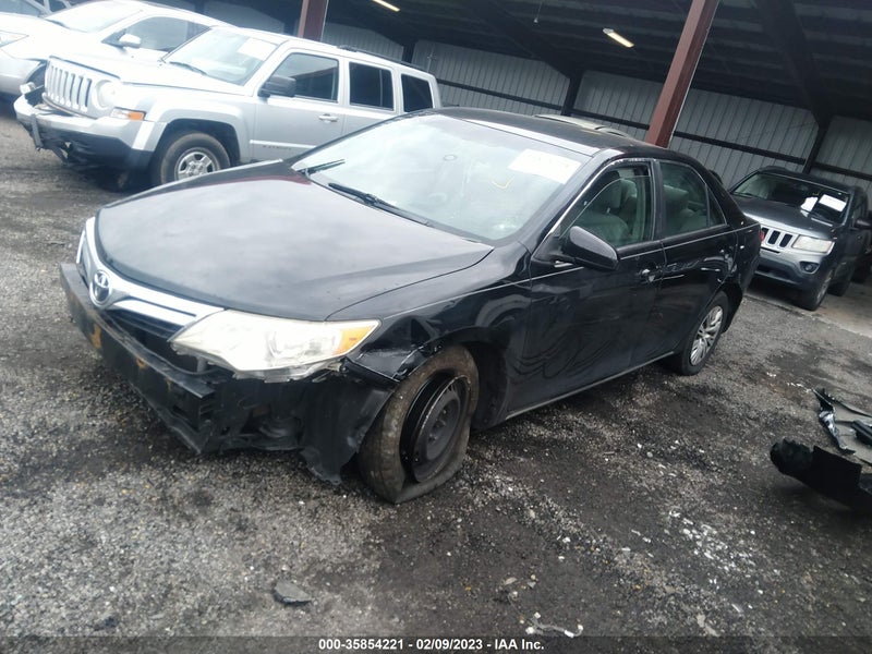 Toyota Camry 2013г.